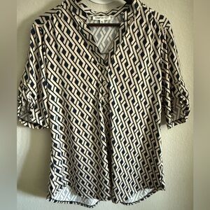 Geometric Print Button-Front Blouse - Navy & Cream
